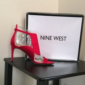 Ladies shoes